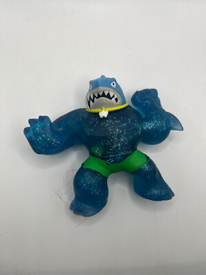 Heroes of Goo Jit Zu Dino Power Thrash Chomp Attack Shark Action Figure