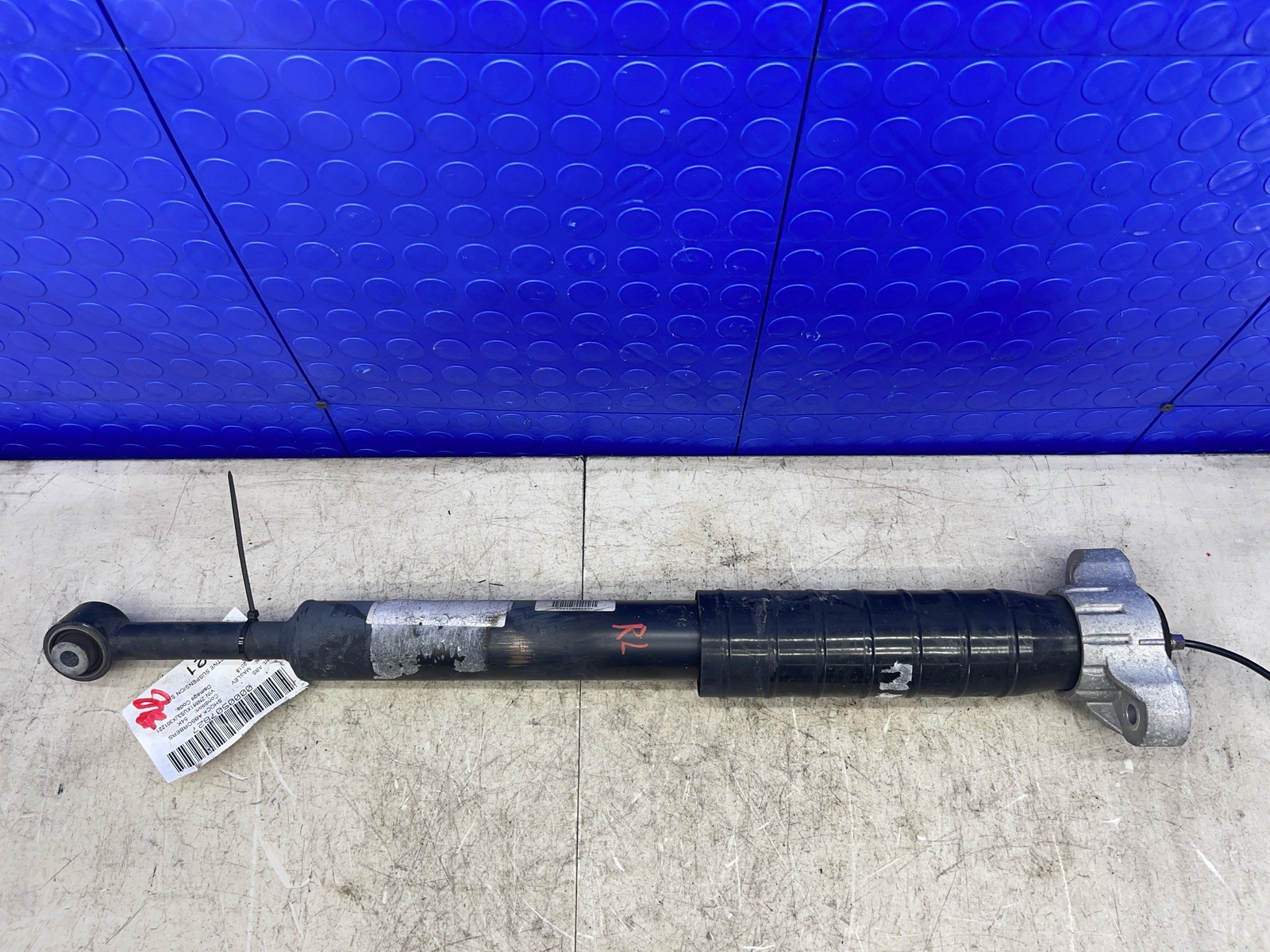 2017-2022 MASERATI LEVANTE OEM REAR LEFT ACTIVE SUSPENSION SHOCK ABSORBER