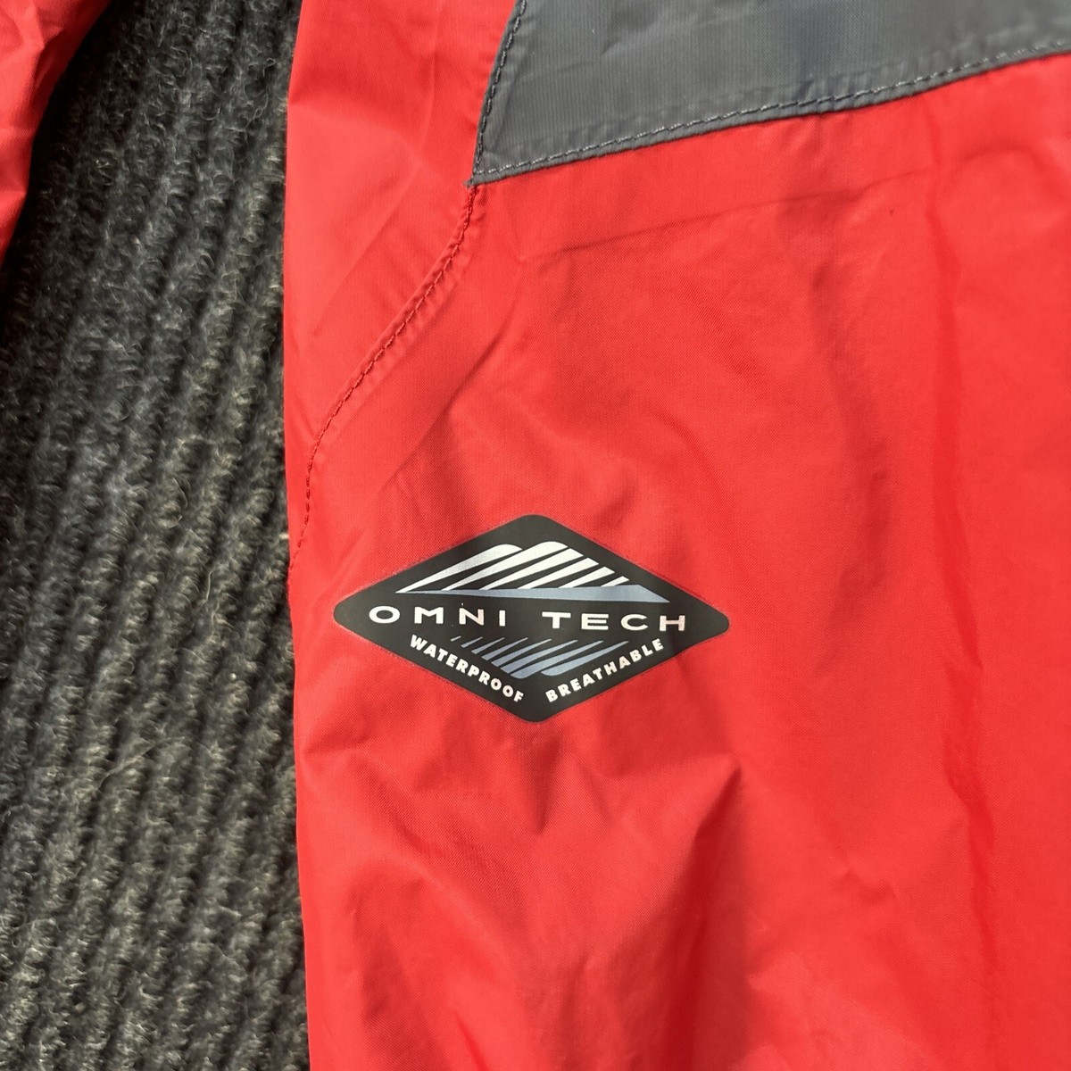 Columbia Titanium Jacket Women's Large Red Outdoor Omnitech