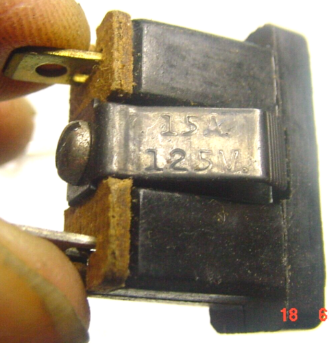 1-12 NOS Vintage AC Power Outlet 15A-125VAC 2-Pin Female Socket Snap-In a Panel