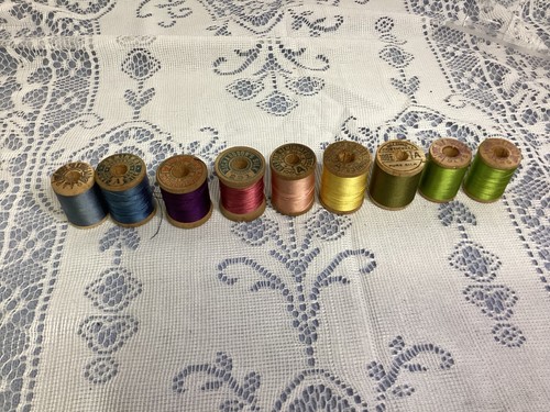 Antique Vtg Pure Silk 9 Wood Spools of Thread Belding B & A Richardson Heminway - Picture 6 of 24