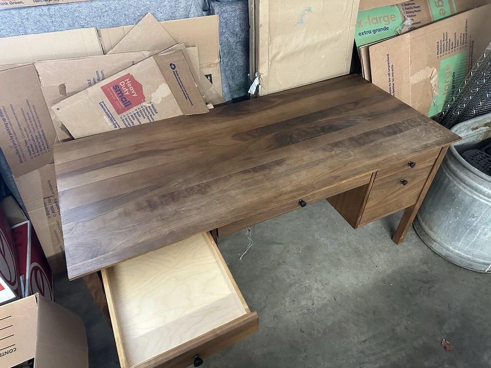 Real Solid Wood Office Desk - Image 4 of 4