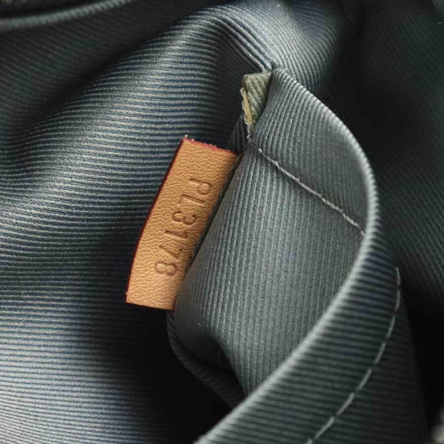 Auth LOUIS VUITTON Monogram Titanium Messenger PM Crossbody Bag 