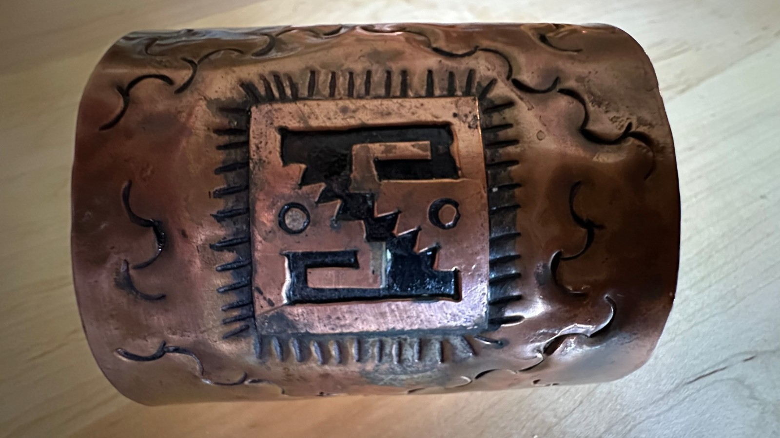 Unusual Extra Wide Solid Copper Cuff Native Ameri… - image 5