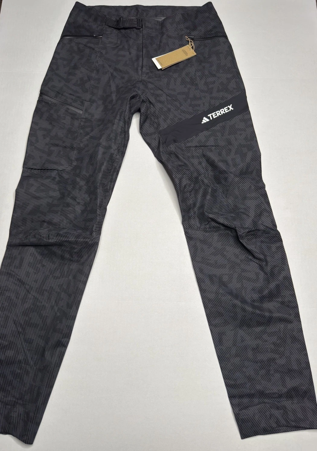 Adidas Terrex Techrock RAIN.RDY PANTS Black HU1828 SZ 34 $320
Opens in a new window or tab