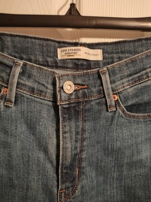 Signature Levi Strauss Gold Womens 8L 29x34 Mid Rise Straight Regular Wash Jeans