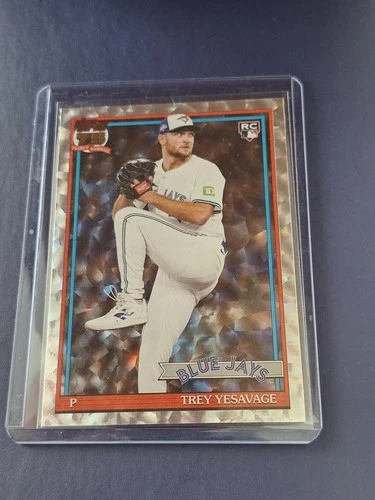 2026 Topps Series 2 Trey Yesavage Crackle Foil (RAW)