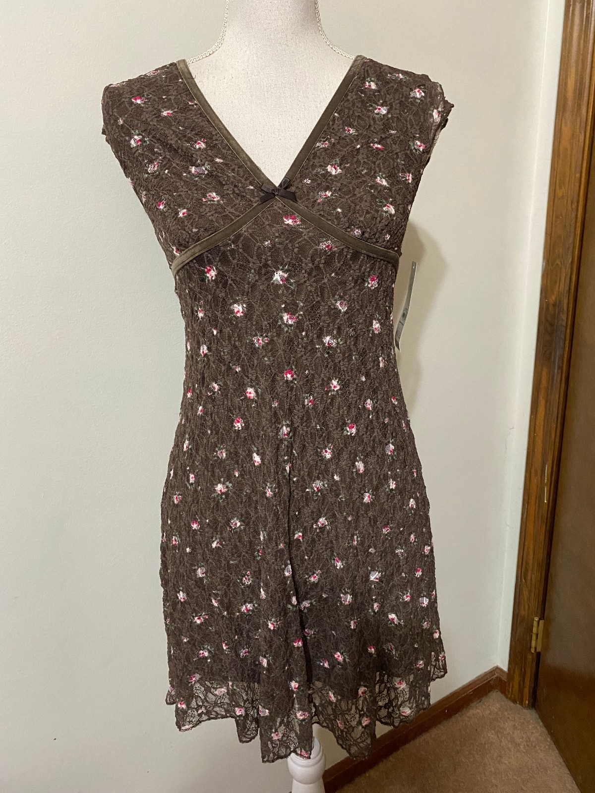 No Boundaries Women's Lace Mini Dress NWT Chocolate Brown XS (0-2)