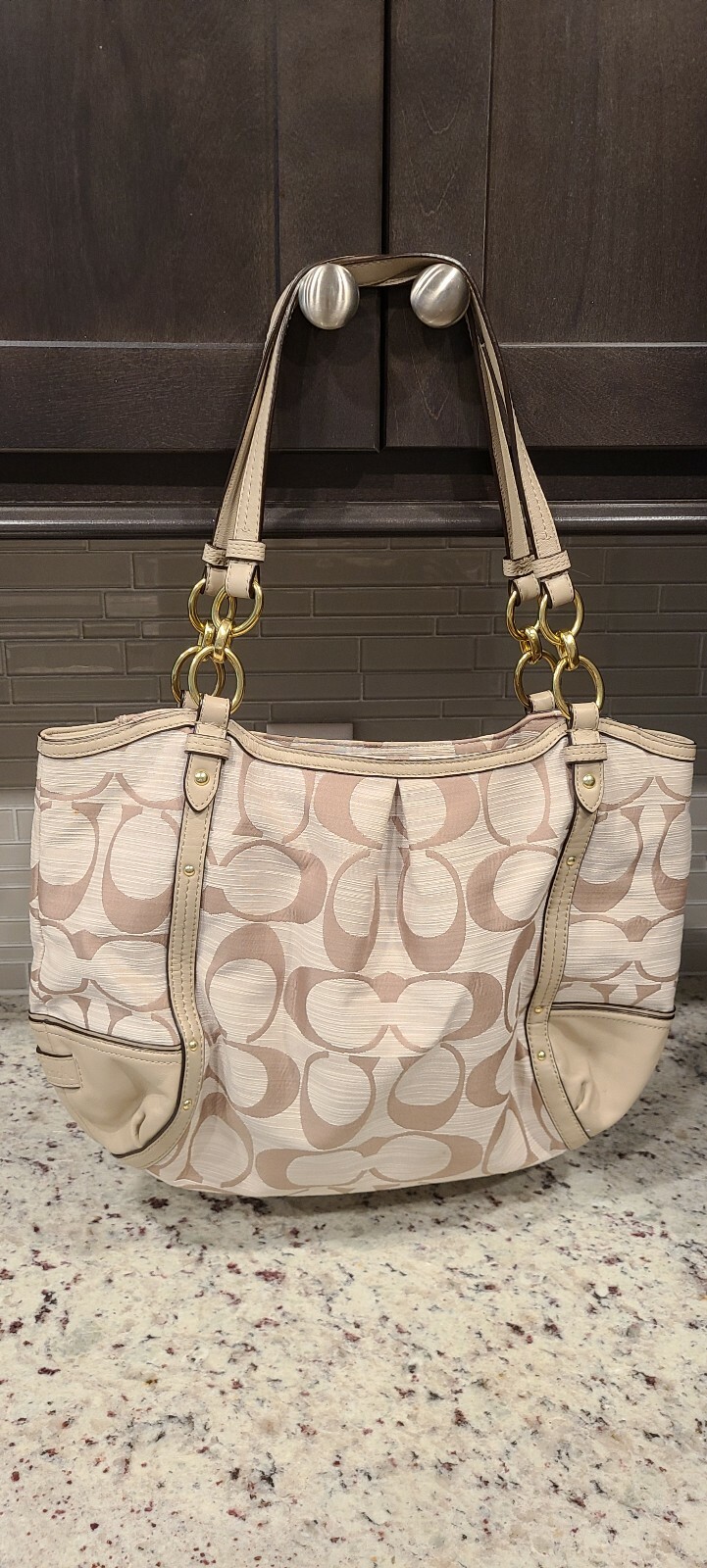 COACH Alexandra Shoulder Bag Beige Medium CC Signatur… Gem