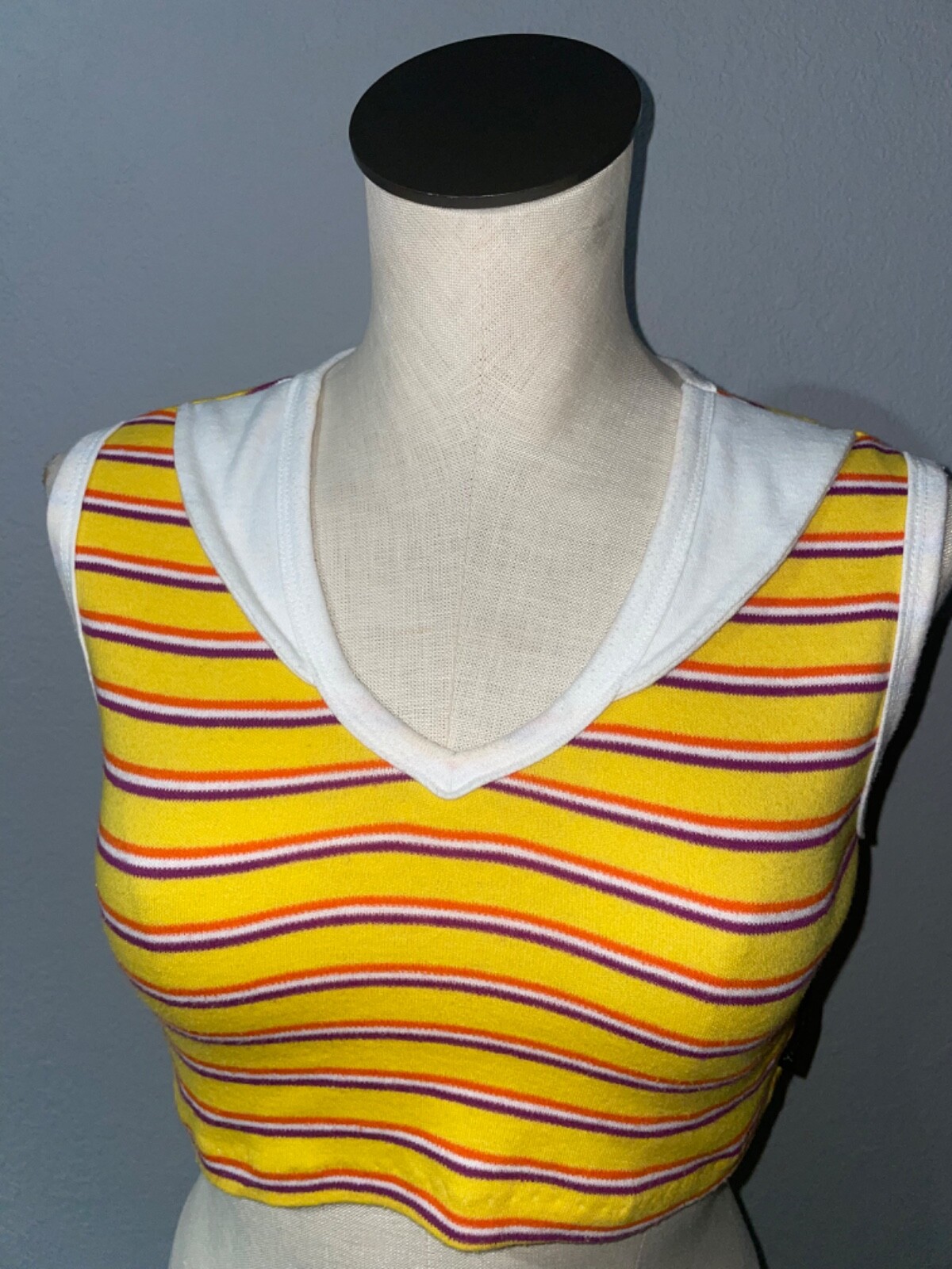 Yves Saint Laurent crop top donna vintage taglia L scollo a V look colletto