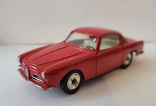 Dinky Toys 24J-527 – Alfa Romeo Coupé – Vitres Et Jantes Concaves – Made In France
