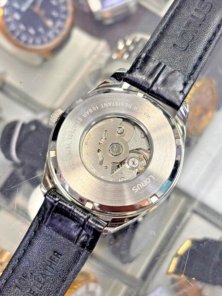 Orologio Lorus RL437BX9 Automatico Day-Date Uomo 42mm Nuovo - Immagine 3 di 3