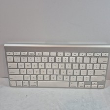 Apple A1314 Wireless Bluetooth Keyboard Aluminum Silver White Mac iPad