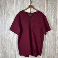 FIGS Mens Technical Collection Leon 2 Pocket Scrub Top XL Burgundy FM1500 Nurse
