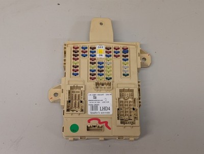 2013 - 2016 Hyundai Santa Fe Interior Fuse Box Relay Module 91950-2W560   OEM  