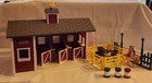 Breyer Stablemates Red Barn 3 Stall w/Corral, Trough, Jump, 3 Barrels, 2 Horses — photo 2