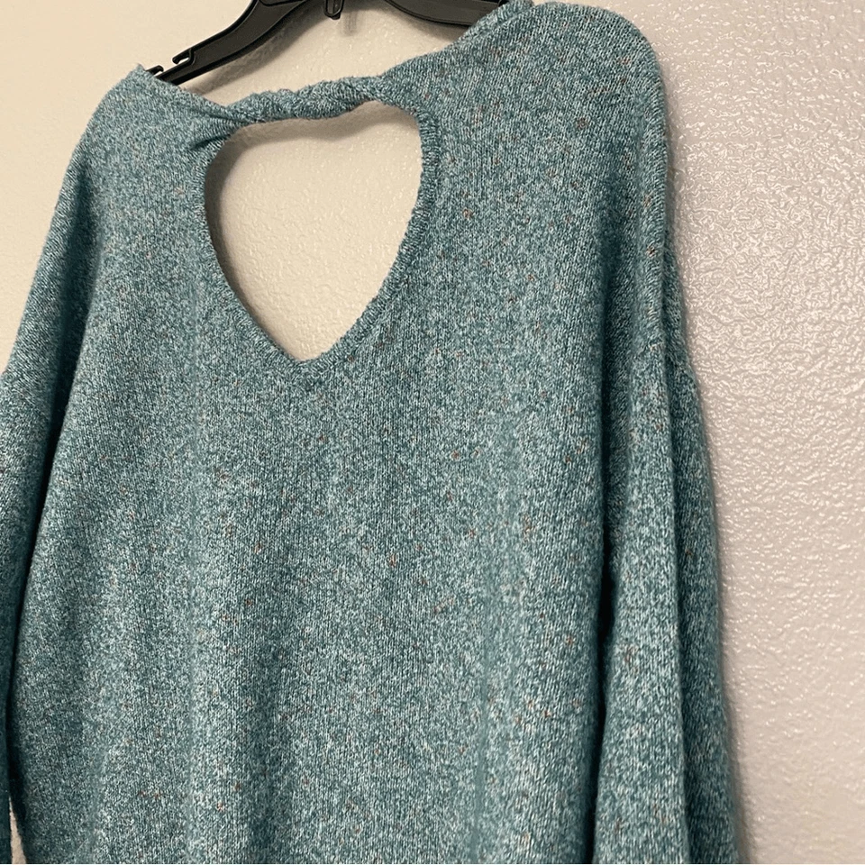 DEMOCRACY blue soft mid weight open back soft stretch sweater v neck L - Image 3 of 4