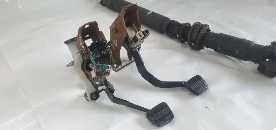 1991 1992 1993 Nissan 240SX OEM Manual Transmission Conversion 5 Speed - Image 4 of 4