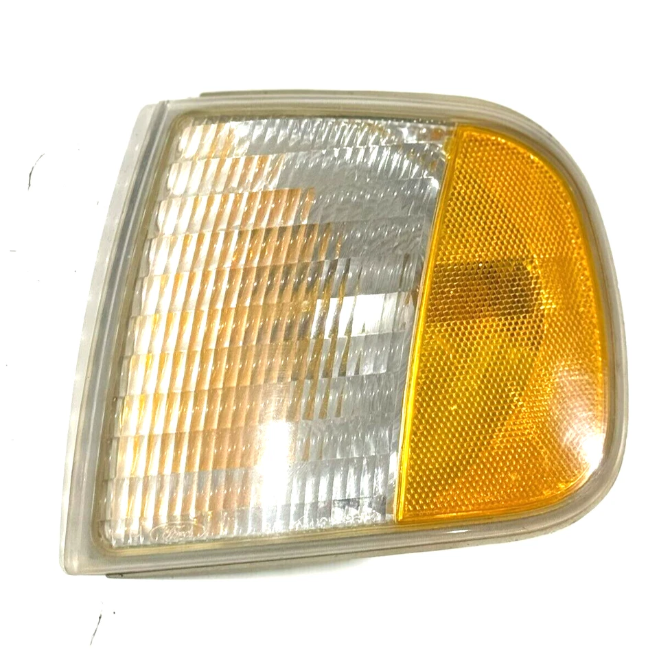 1997-2003 Ford F150 Signal Light Corner Assembly Left Driver Side - OEM - Image 3 of 4