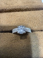 BRAND NEW 1 Carat Lab Created Diamond Ring Set IGI certified