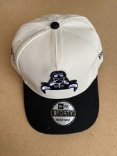 New Era Chicago Bulls 9FORTY Cream & Black Adjustable basketball NBA Cap hat