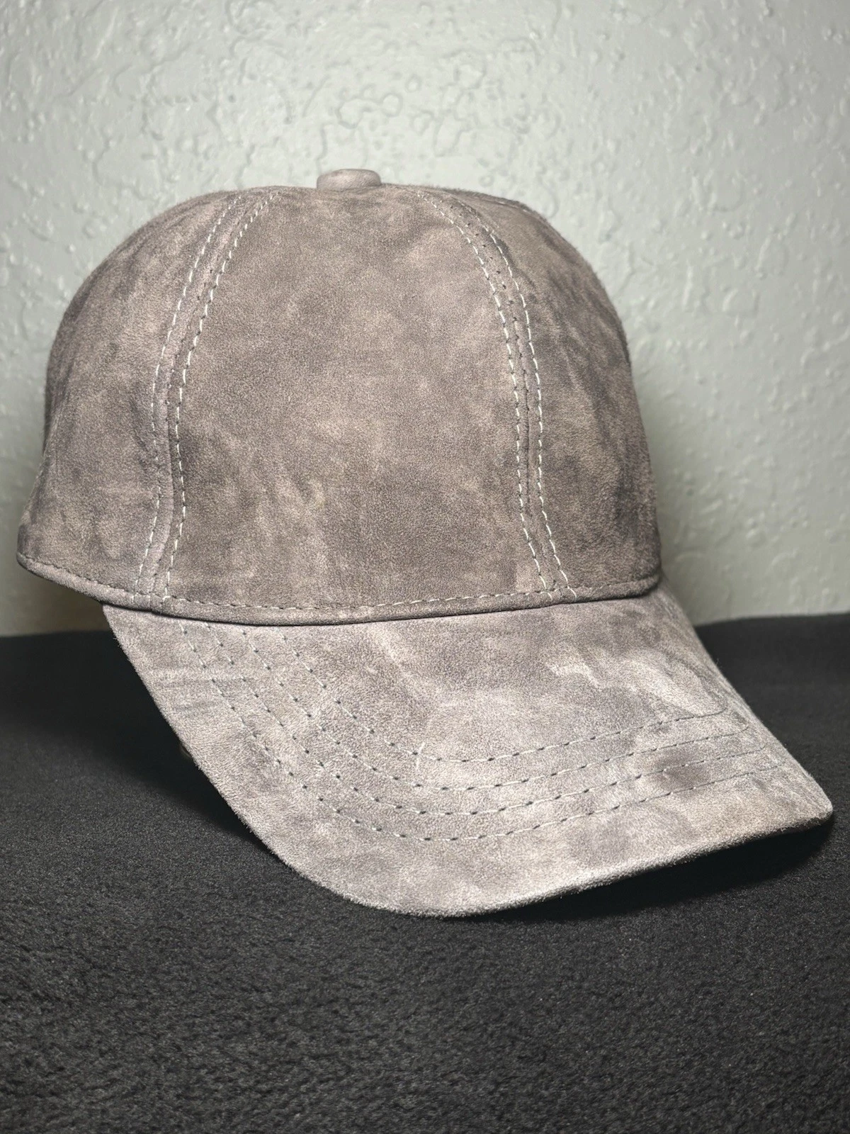 Victoria Genuine Lambskin Sheepskin Adjustable Strap Hat Cap Gray