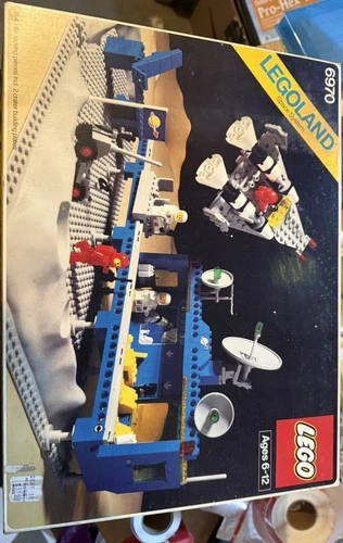 Vintage Lego Legoland Space System Beta-1 Command Base 6970 w/ Box.