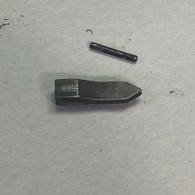 Winchester Model 74, 22 Lr Cartridge Guide w/pin