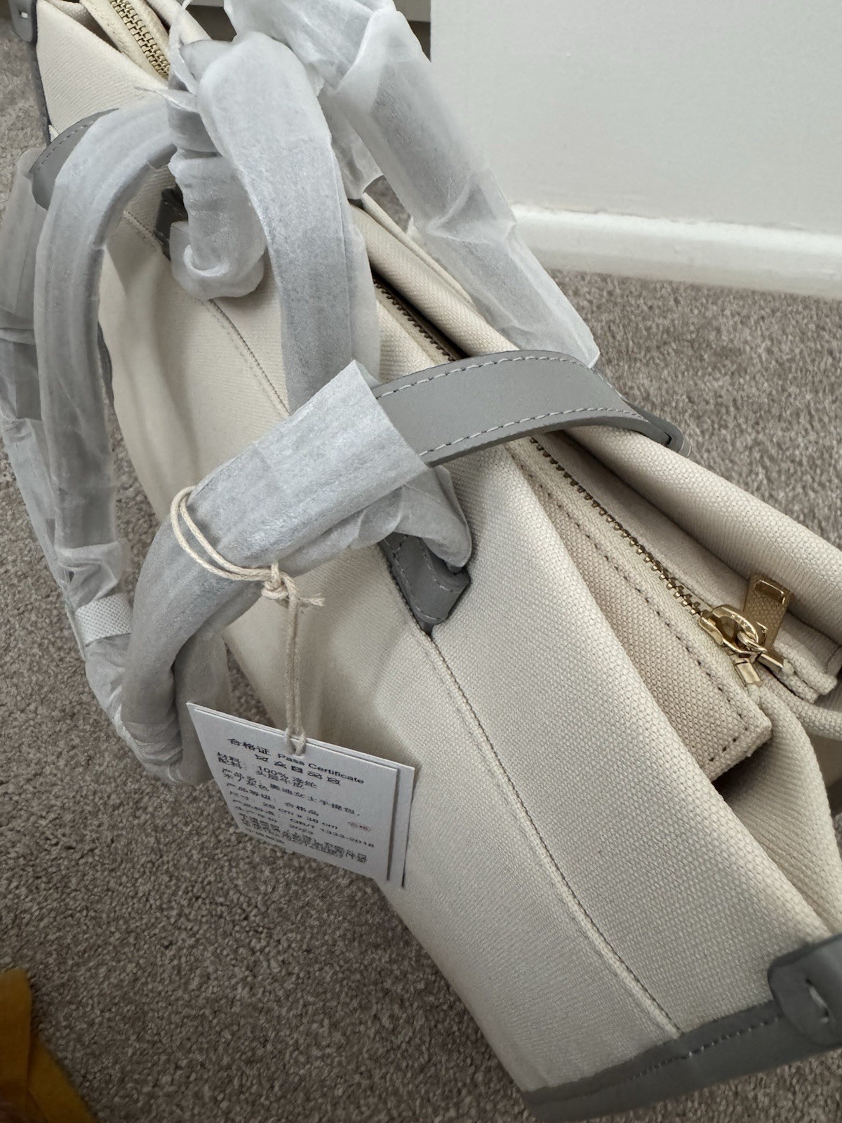 Brand New Audi Woman’s Shopper Bag In Cream/grey image 9