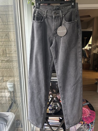 White Fox Boutique Jeans, Black Acid Wash, Mom Jeans, High Rise- Size XS *NEW