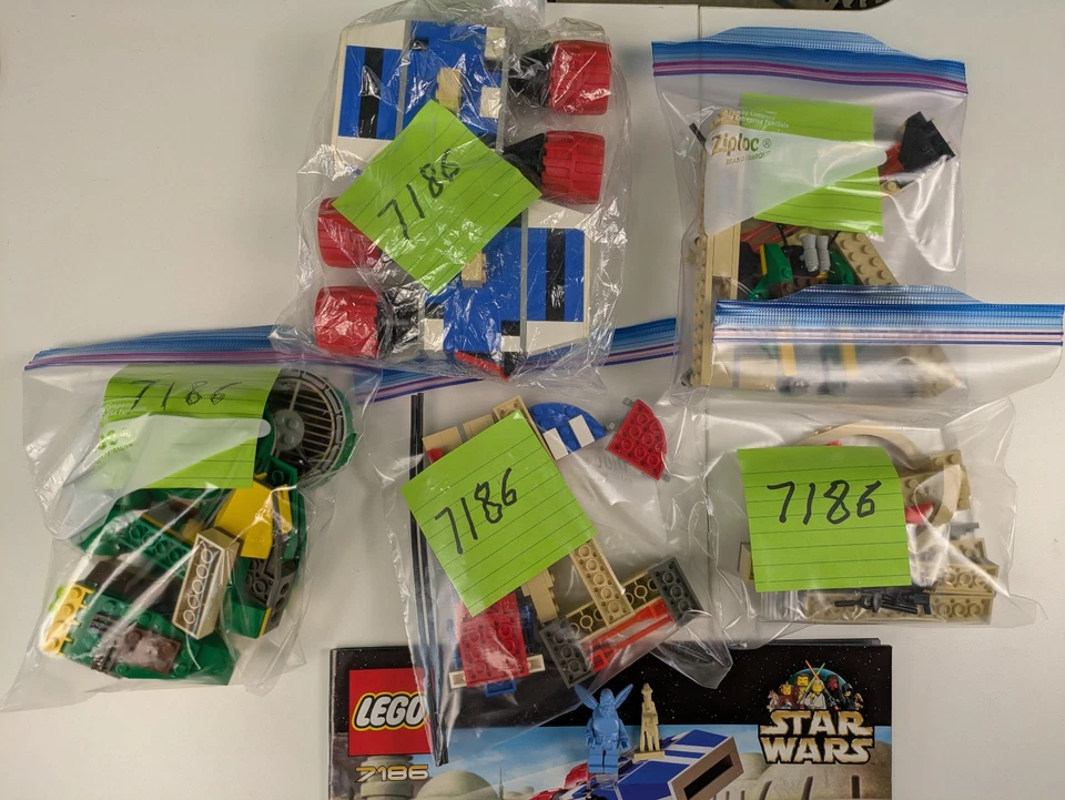 Lego Star Wars: Episodio 1: Watto's Junkyard Set 7186 - con instrucciones Foto 2 de 4