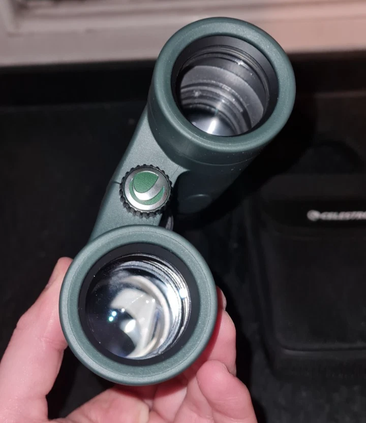 Celestron Nature DX 10x32 Binoculars Waterproof Phase Coated Optics with Case - Image 4 of 4