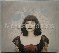 Mon Laferte Mon Laferte Vol. 1 Edicion Especial Mexican Edition CD+DVD