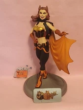 HALLOWEEN BATGIRL STATUE DC BOMBSHELLS COMICS COLLECTIBLES LIMITED EDITION