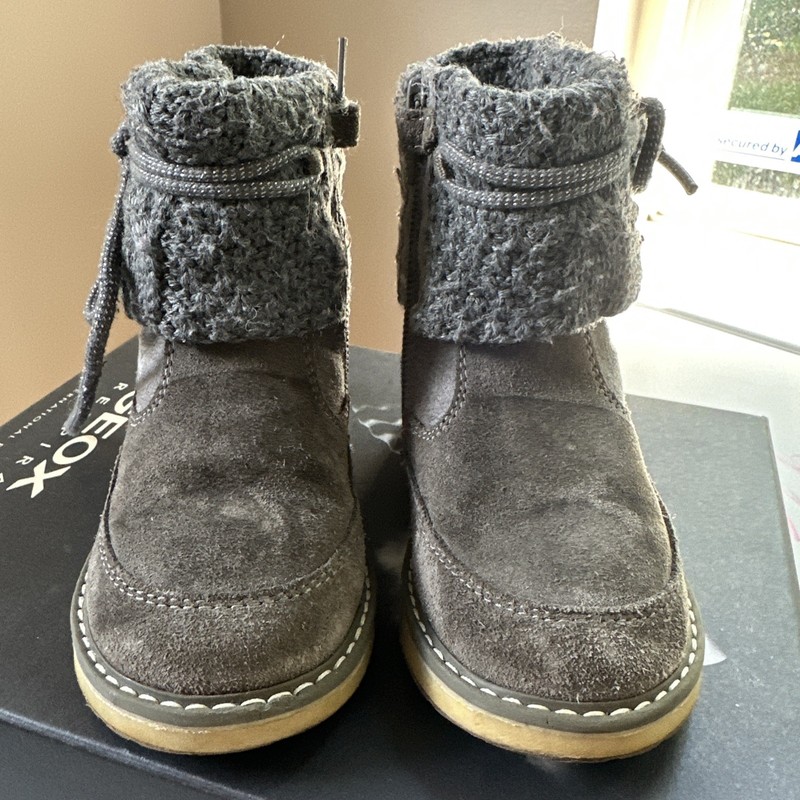 pre owned geox B  Noha girl suede+wool dark grey shoes US 8