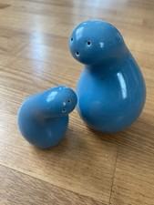 VINTAGE EVA ZEISEL Red Wing Pottery Town Country SCHMOO SHMOO SALT & PEPPER Blue
