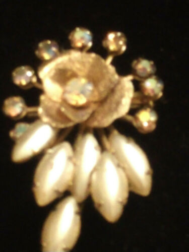 SPILLA VINTAGE IRIDESCENTE STRASS E FINTA PERLA TONO ORO - Foto 10 di 11