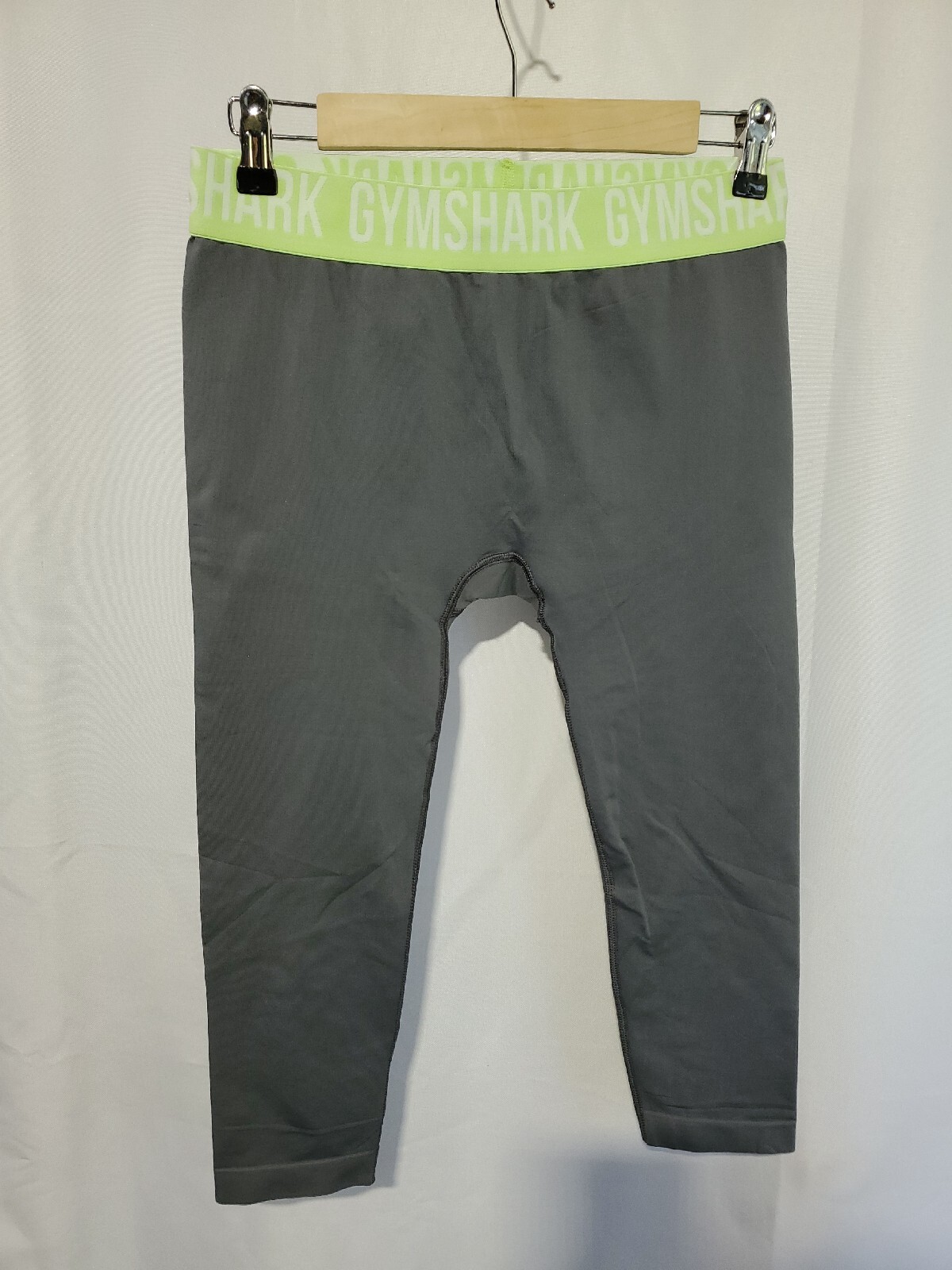 Gymshark Green Seamless Leggings Womens Size Large Cropped Mid Rise