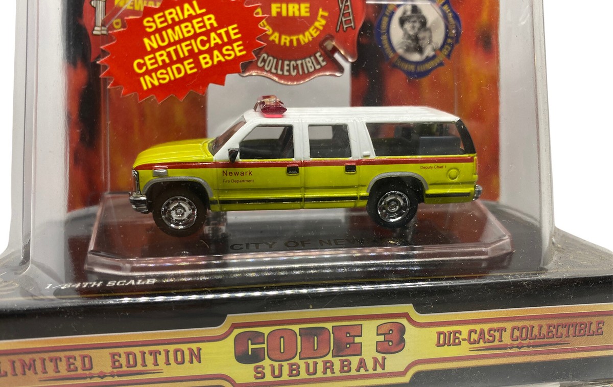 Code 3 Collectibles 1/64 Scale Newark Fire Department Code 3 Collectibles 1/64 Scale Newark Fire Department