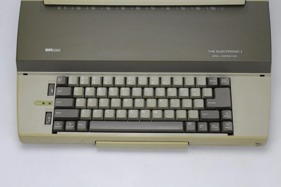 Sears Roebuck SR1000 The Electronic I Typewriter 161.53016750 Read Description - Image 4 of 4