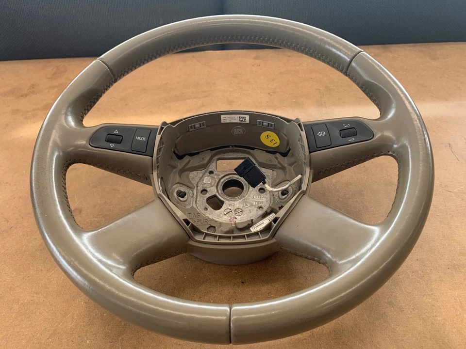 2005-2008 AUDI A6 QUATTRO STEERING WHEEL BEIGE 4F0419091AH 1ZH - Image 2 of 4