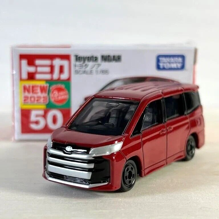 Tomica Toyota Noah Japan Minivan Red Metal Diecast Car Model Toy 1