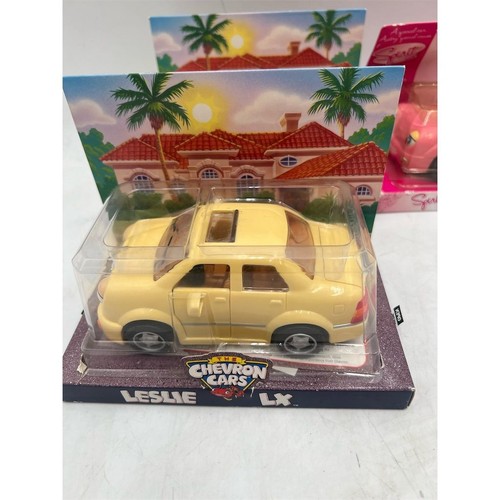 Large Collection of Chevron Cars - Lot of 10 Vintage Models Unopened - Picture 9 of 12