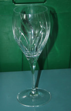 MIKASA AGENA 7-3/4 WINE GLASS 9 OZ CRYSTAL EX...