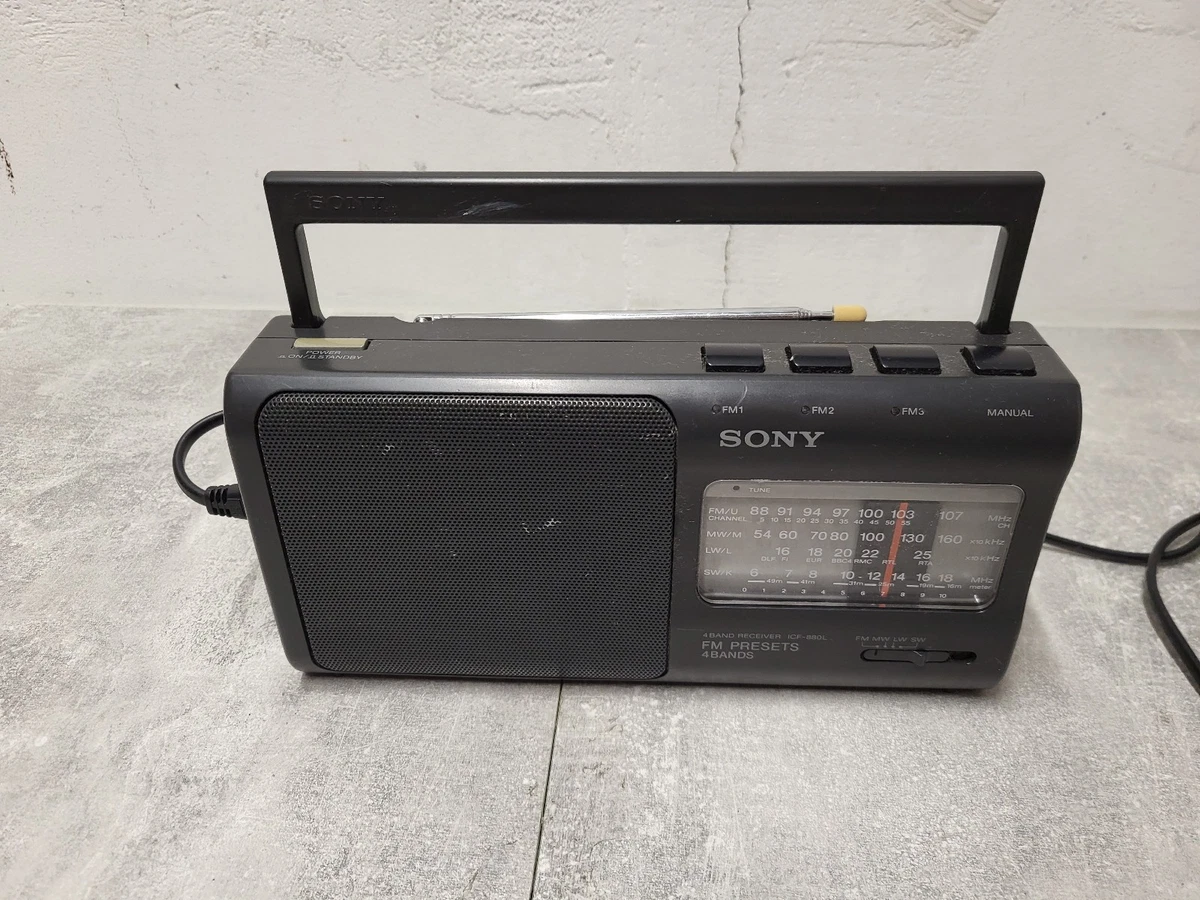 Sony ICF-880L Radio 4 Bands FM /MW/LW/SW Weltempfänger!!!