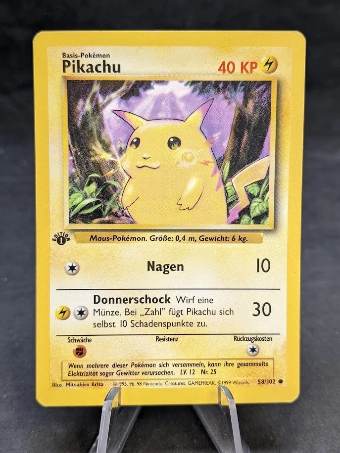 Pikachu Pokémon TCG German Individual Collectible Card Games for