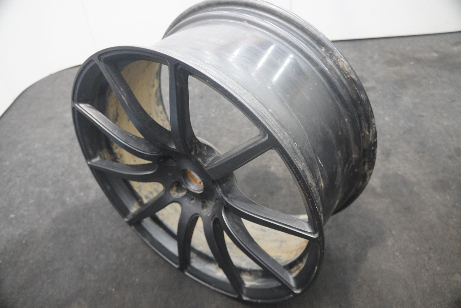Front 19X8.5" Inch 10 Spoke Wheel Rim 11B0669CP OEM McLaren 650S 2015