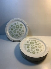 Set of 8 Ceramite Myott GREEN CORSAGE 8 3/4” Plates Tharaud Designs England MCM