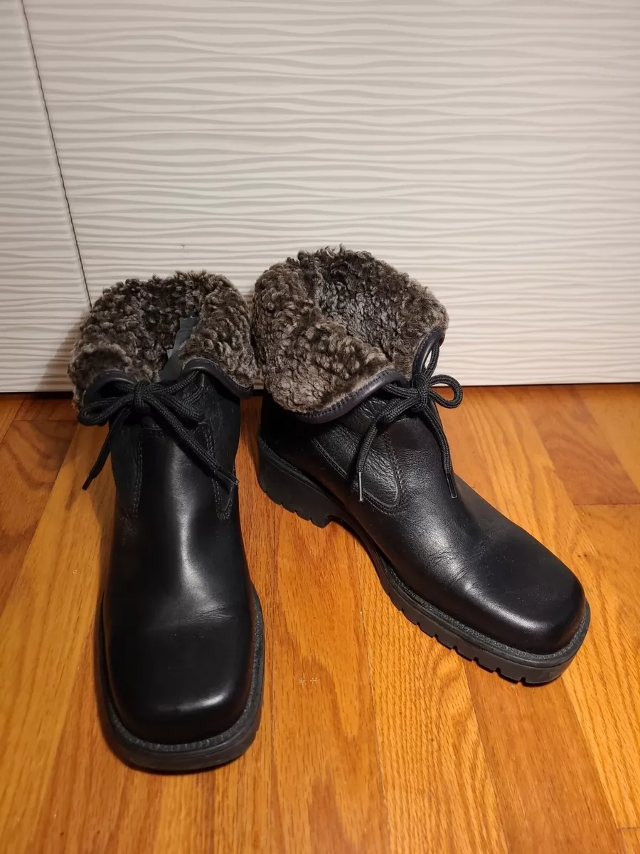 Leather fur lined ankle boots 2025