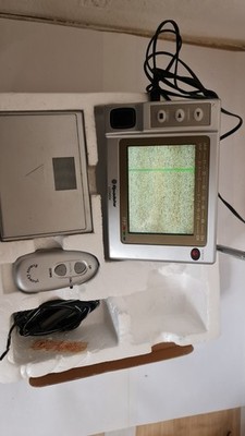 Roadstar LCD4004 Retro Tragbarer 4'' LCD TV Monitor Boxed Bildschirm Funktioniert Retro
